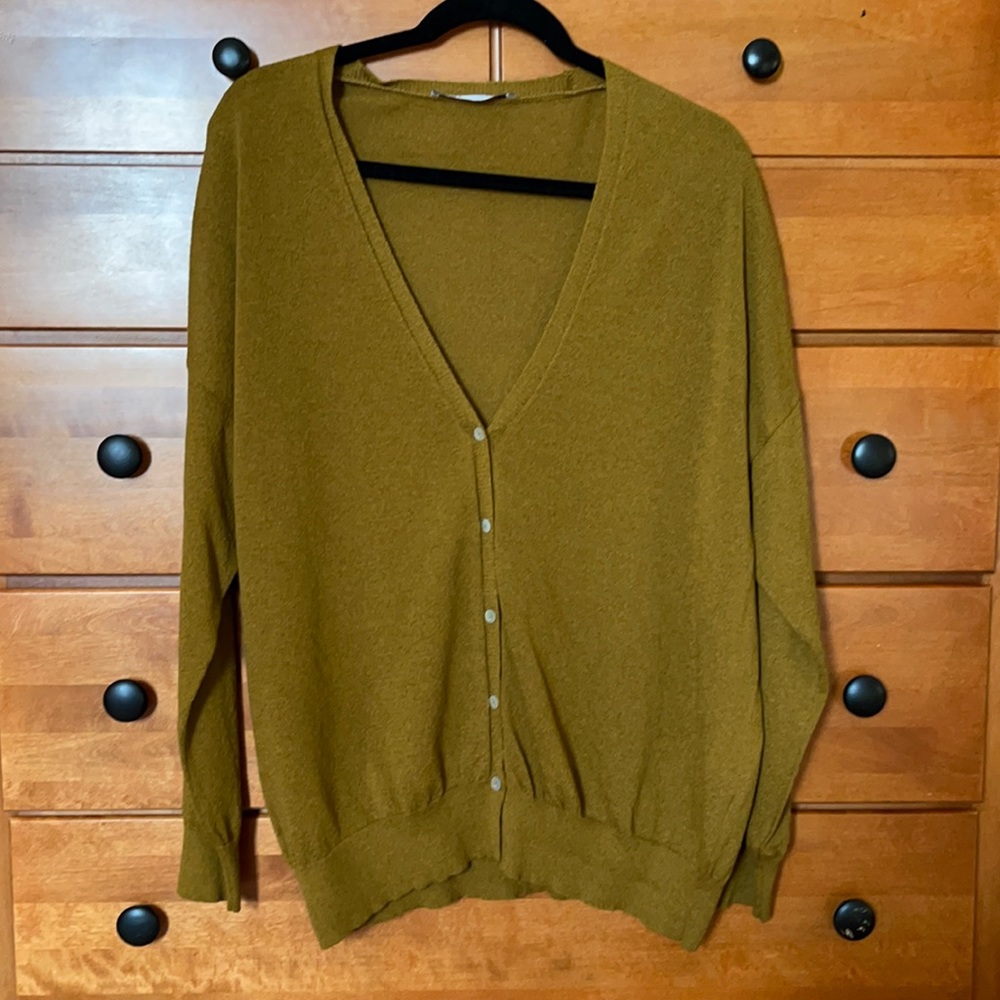 Zara oversized cardigan..  size S